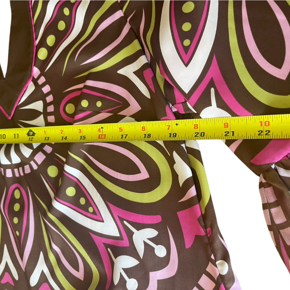 Nicole Miller size Large Brown and Pink Patterned Women's Top v-Neck tunic - Picture 7 of 9